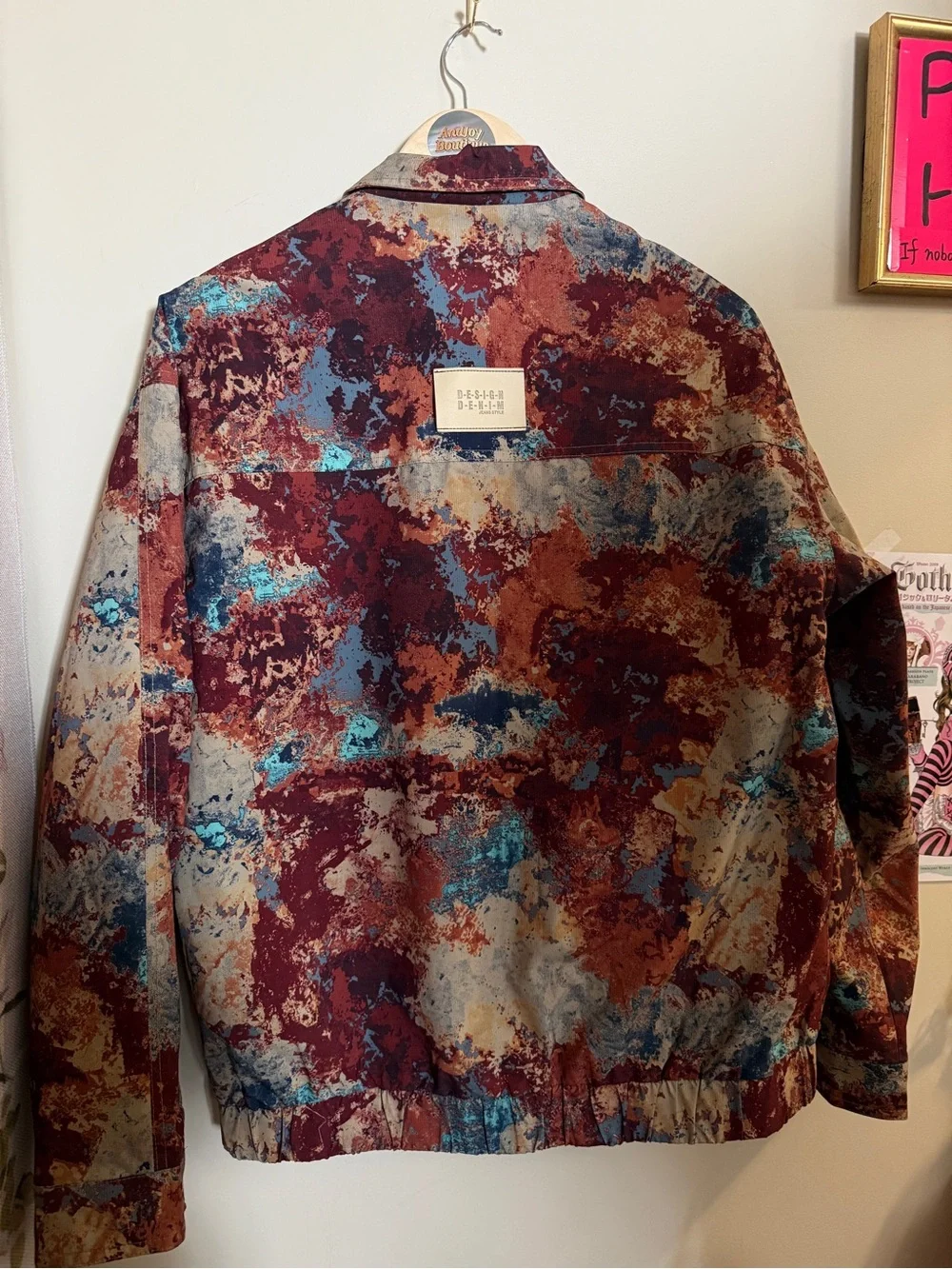 Abstract Multi-Color Patterned Jacket - Picture 4 of 4